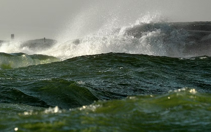 Off-shore RIB speed boat experience - Image 2